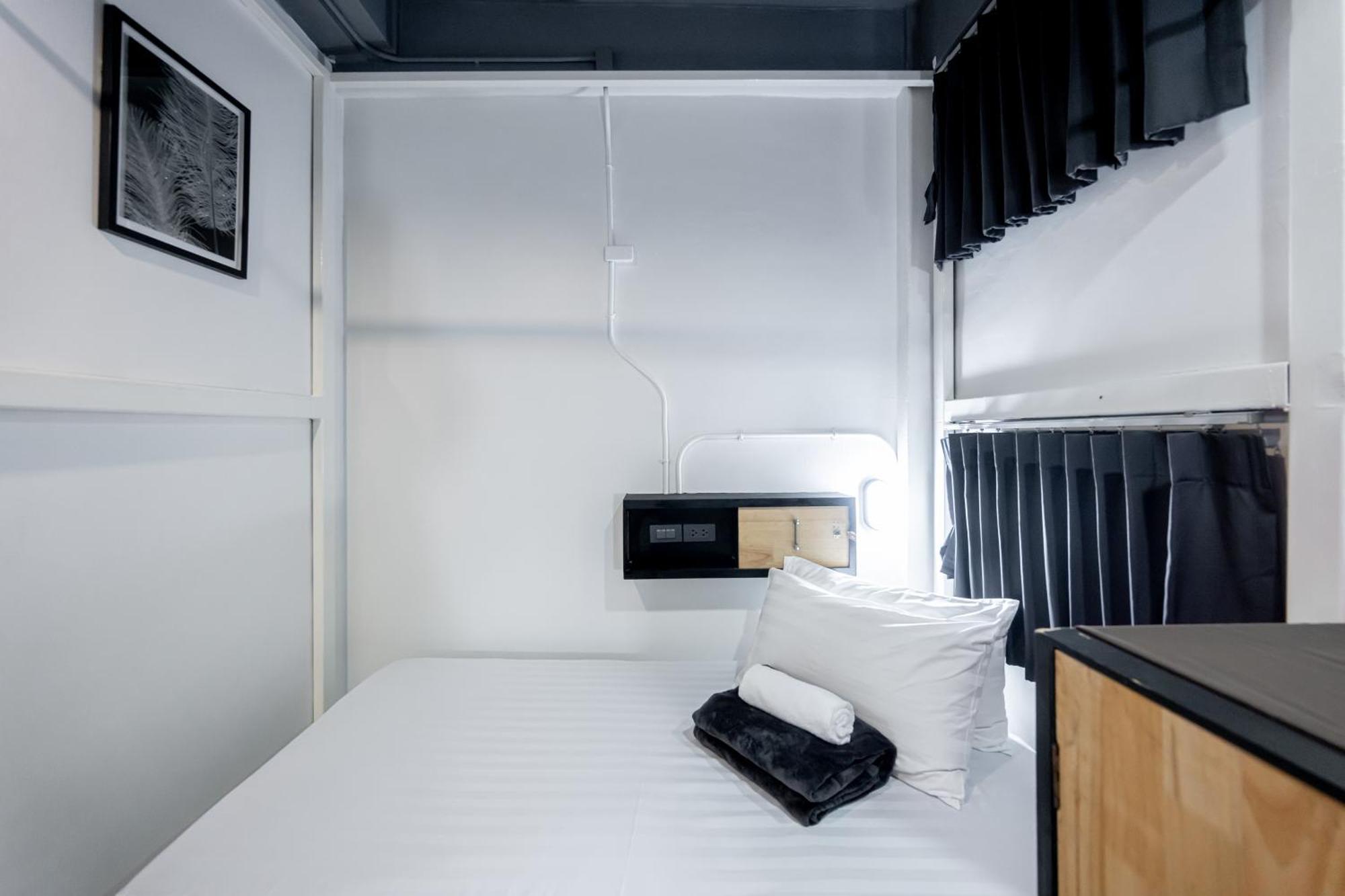 Vibes Hostel Bangkok Kültér fotó