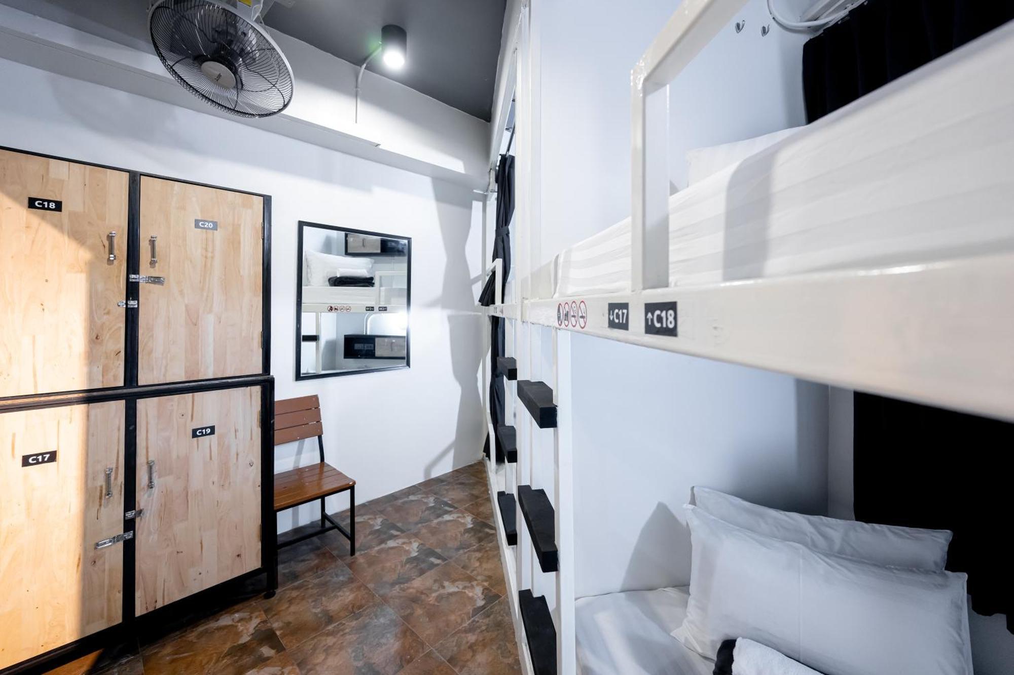 Vibes Hostel Bangkok Kültér fotó
