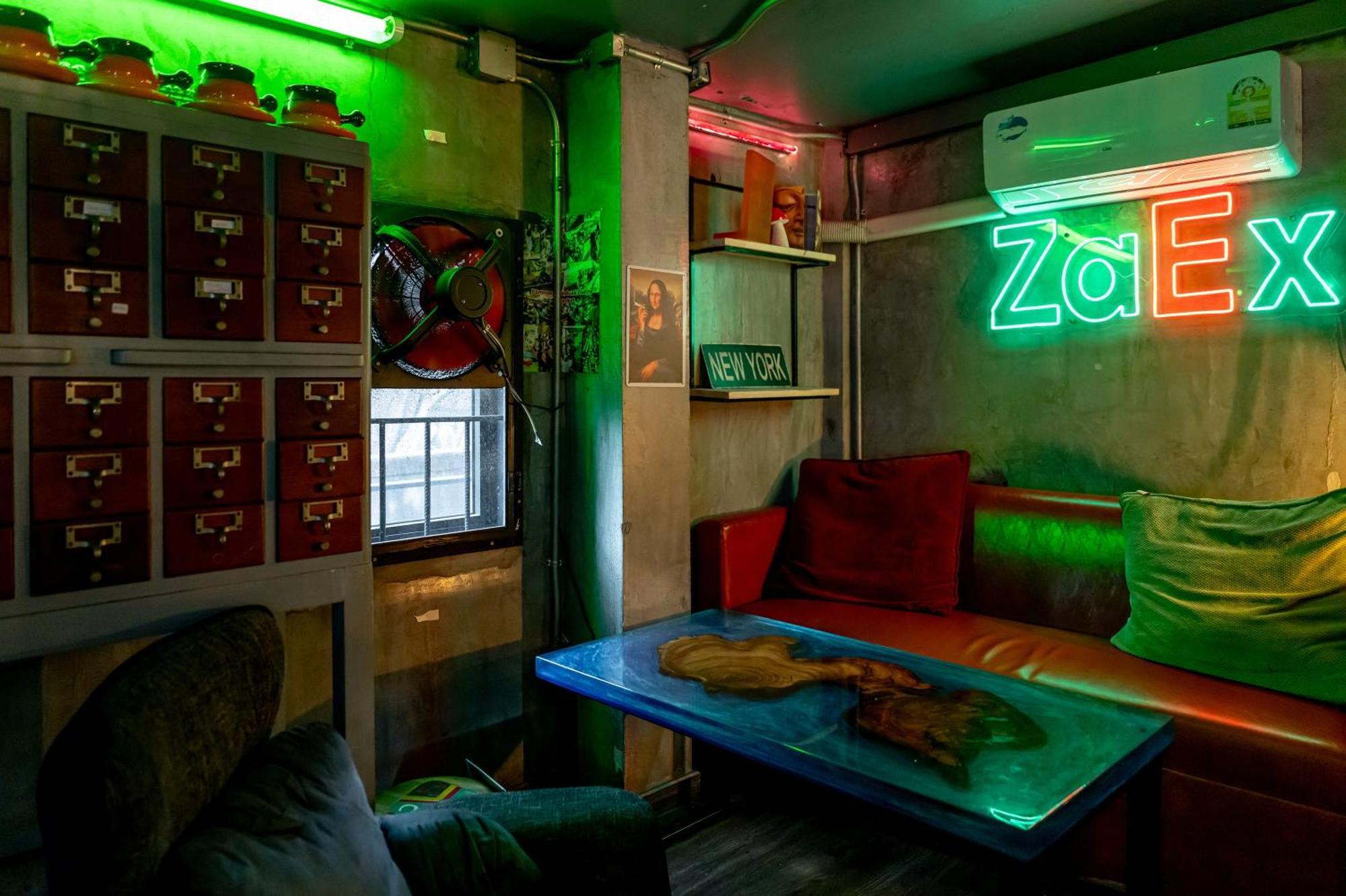 Vibes Hostel Bangkok Kültér fotó