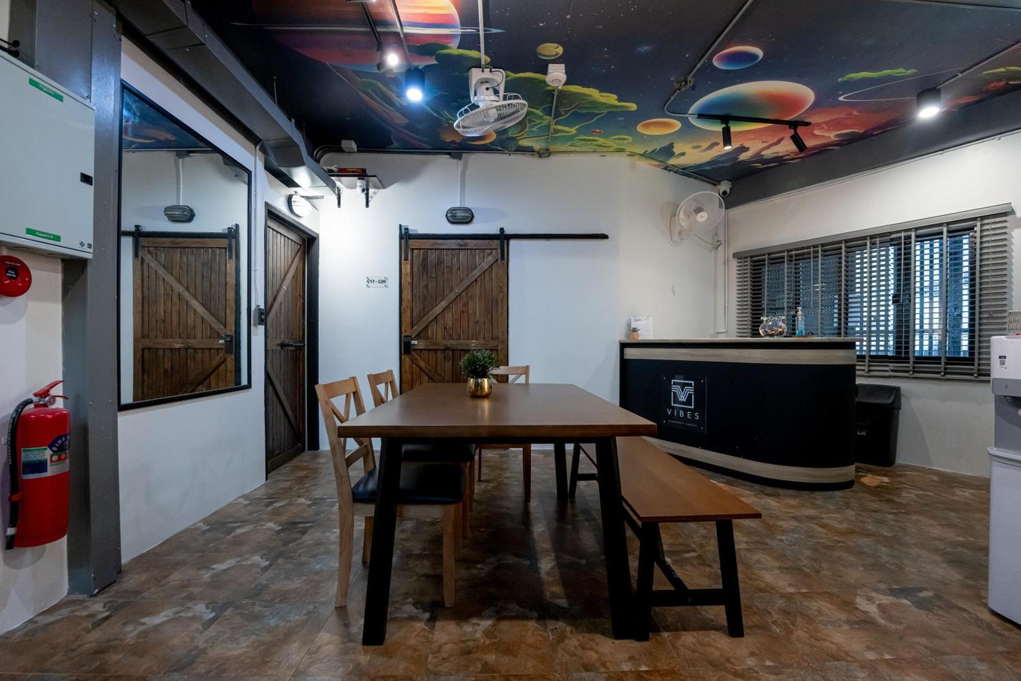 Vibes Hostel Bangkok Kültér fotó