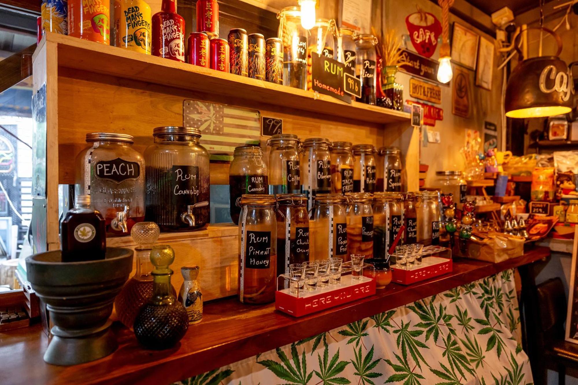 Vibes Hostel Bangkok Kültér fotó
